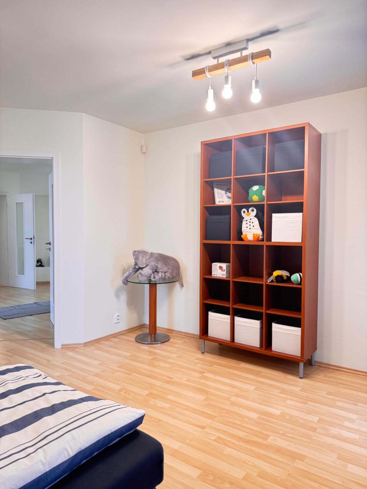 Lejlighed Diamondvilla, 4 Bedroom Apartment, Garden & Prag