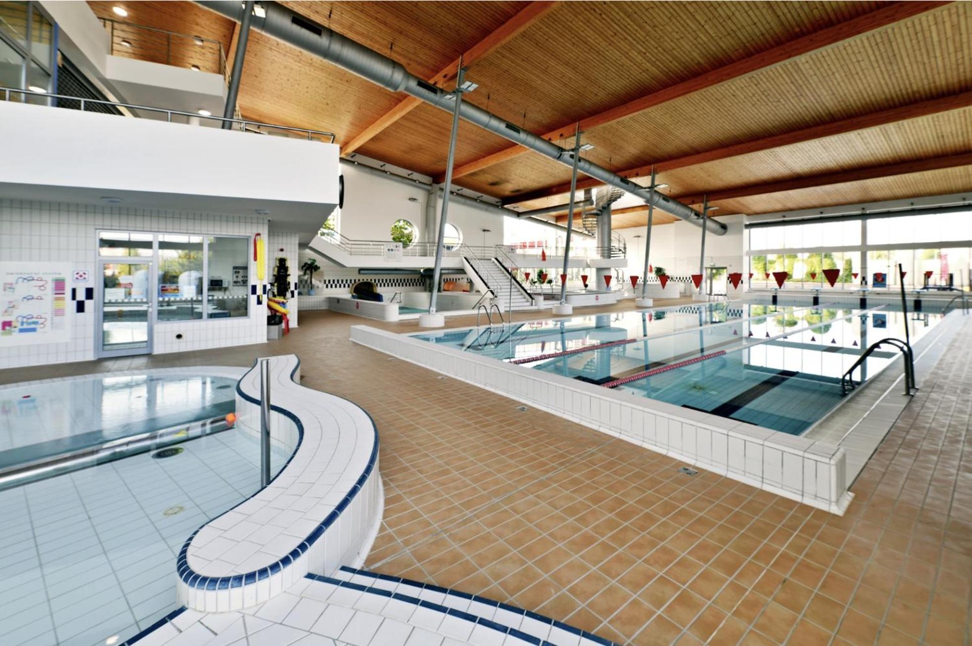 Diamondvilla, 4 Bedroom Apartment, Garden & Lejlighed Prag